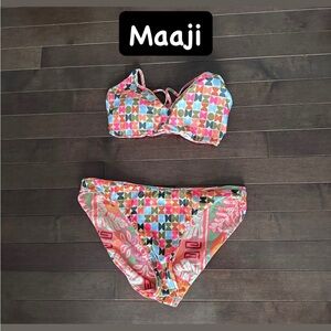 Maaji Multicolor Geometric Bikini Set. Reversible- never worn in water.  EUC